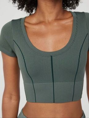 Aerie Offline Ribbed Scoop Neck Cropped Top